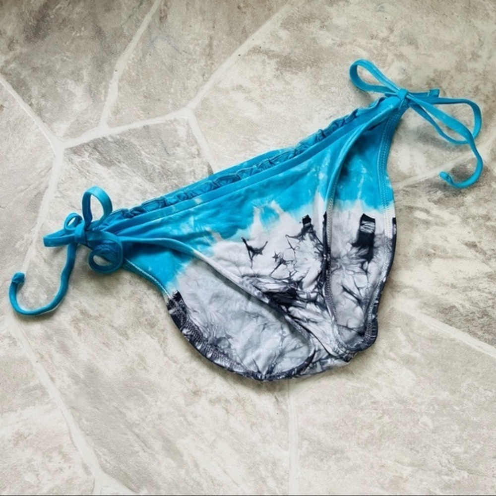 LUCKY BRAND blue & gray bikini bottom tie dye lace up side size small